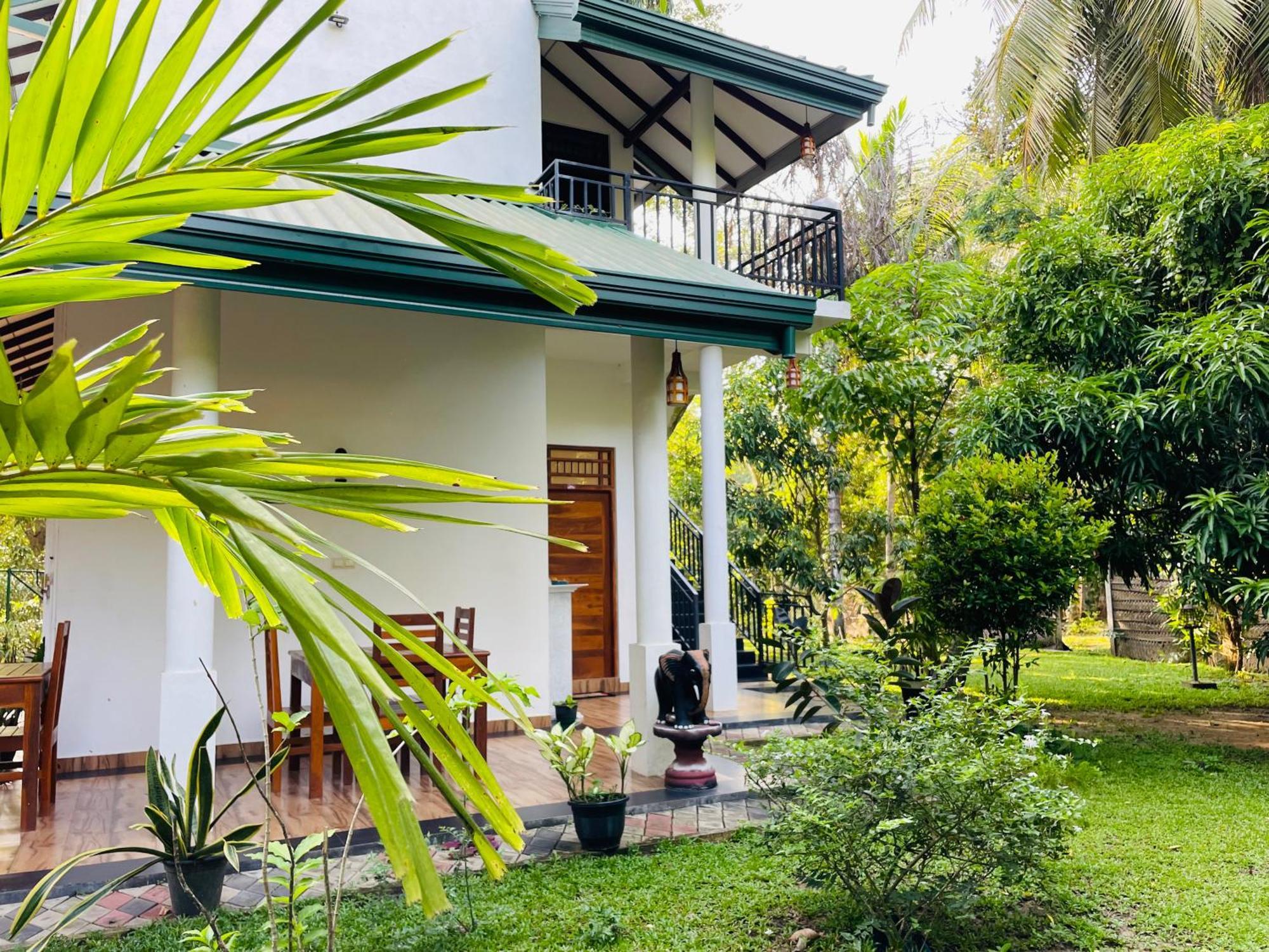Yala Safari River View Hotel Tissamaharama Exterior photo